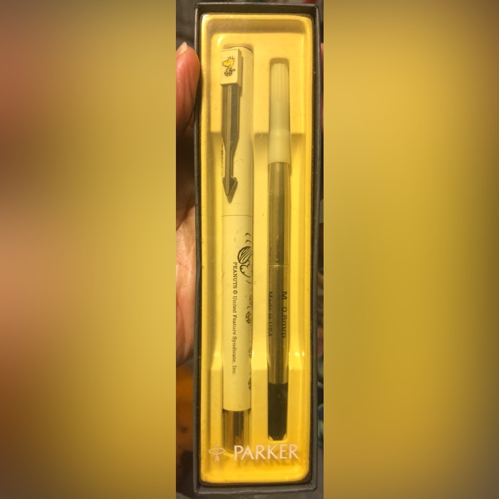 Vintage Snoopy Woodstock Metlife PEN United Feature Syndicate Roller Ball Pen